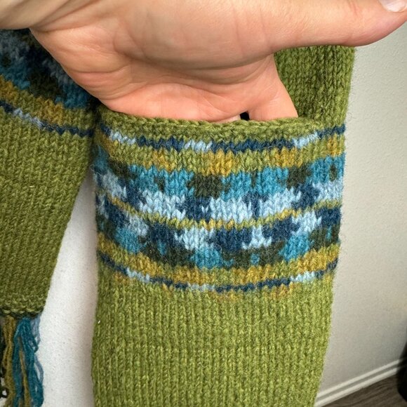 NEW Down to Earth  Hand-knit in Nepal 100% Wool with 2 pockets Fringe Unisex - Picture 3 of 10